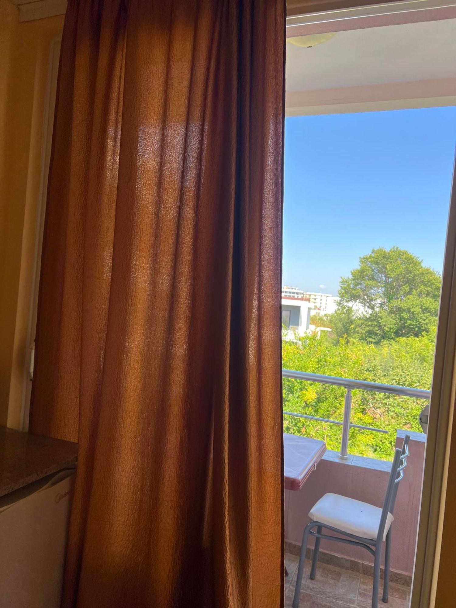 Apartments Fat E Jet - Pool & Breakfast Ulcinj Quarto foto