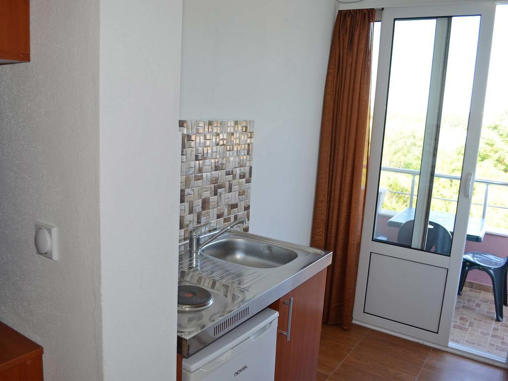 Apartments Fat E Jet - Pool & Breakfast Ulcinj Exterior foto